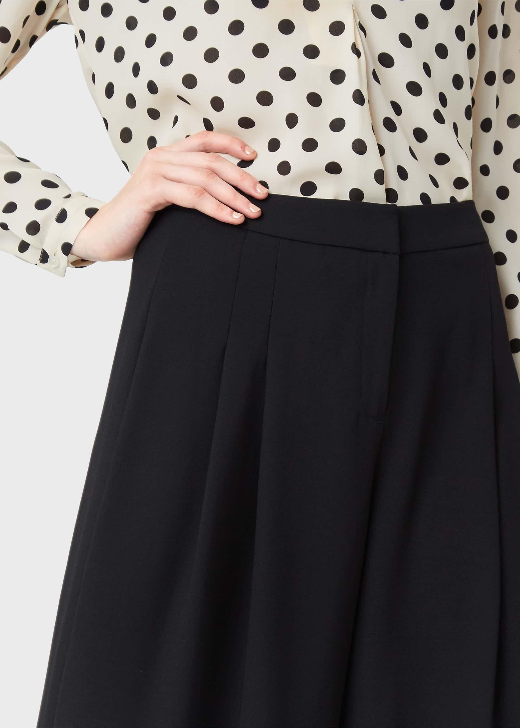 Pina Cropped trousers, Black, hi-res