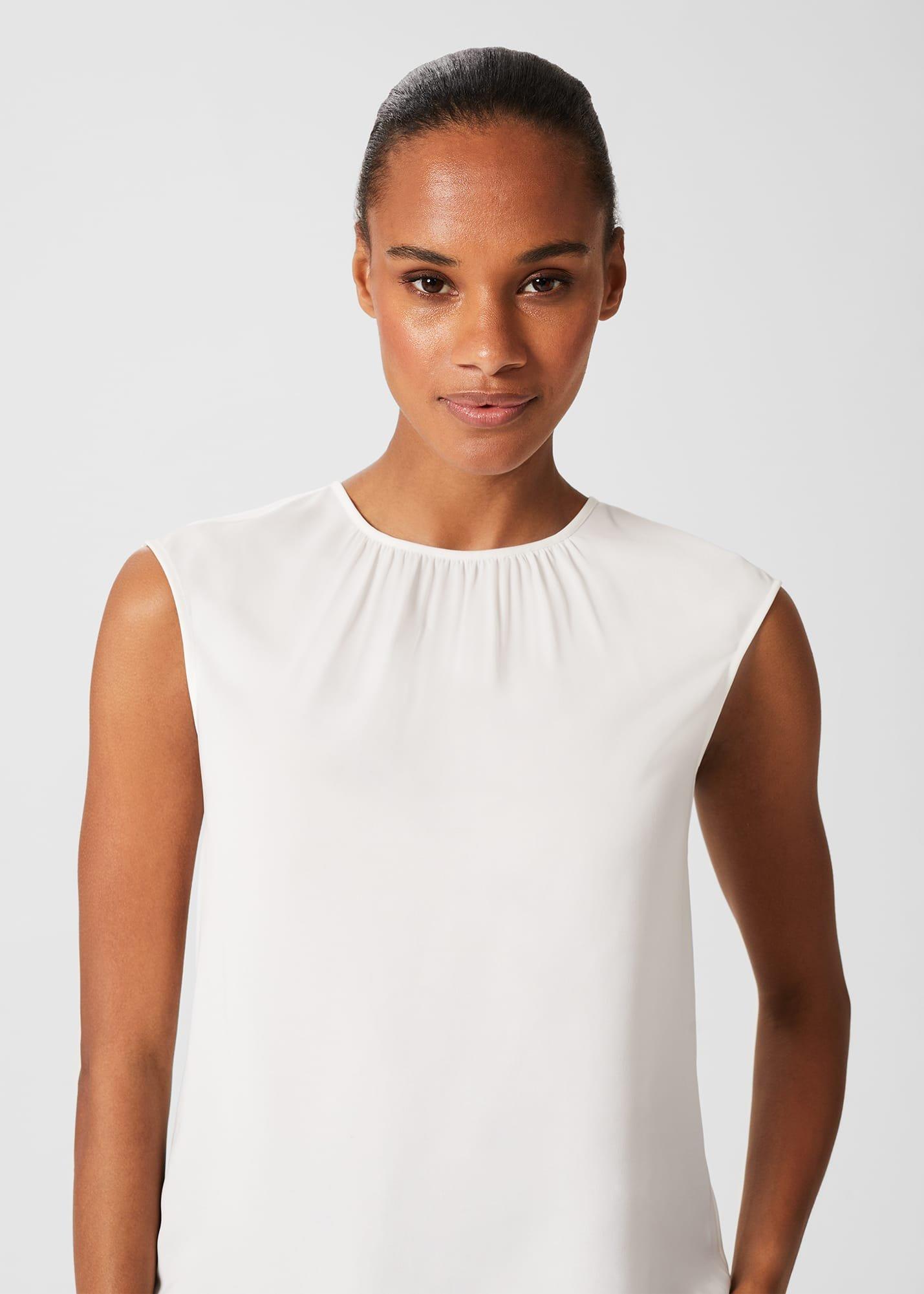Violetta sleeveless Blouse