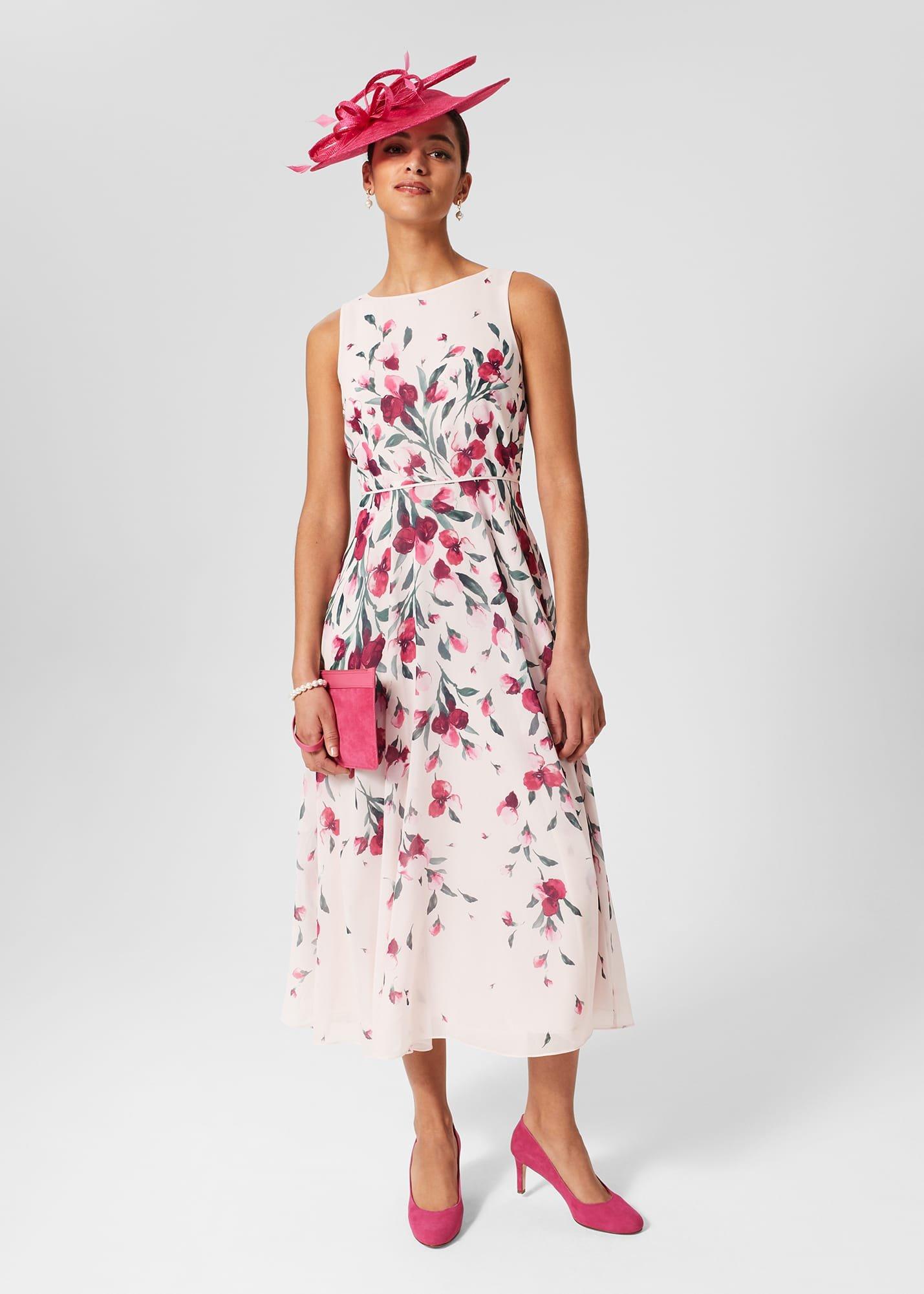 Lundy Wristlet, Bright Pink, hi-res