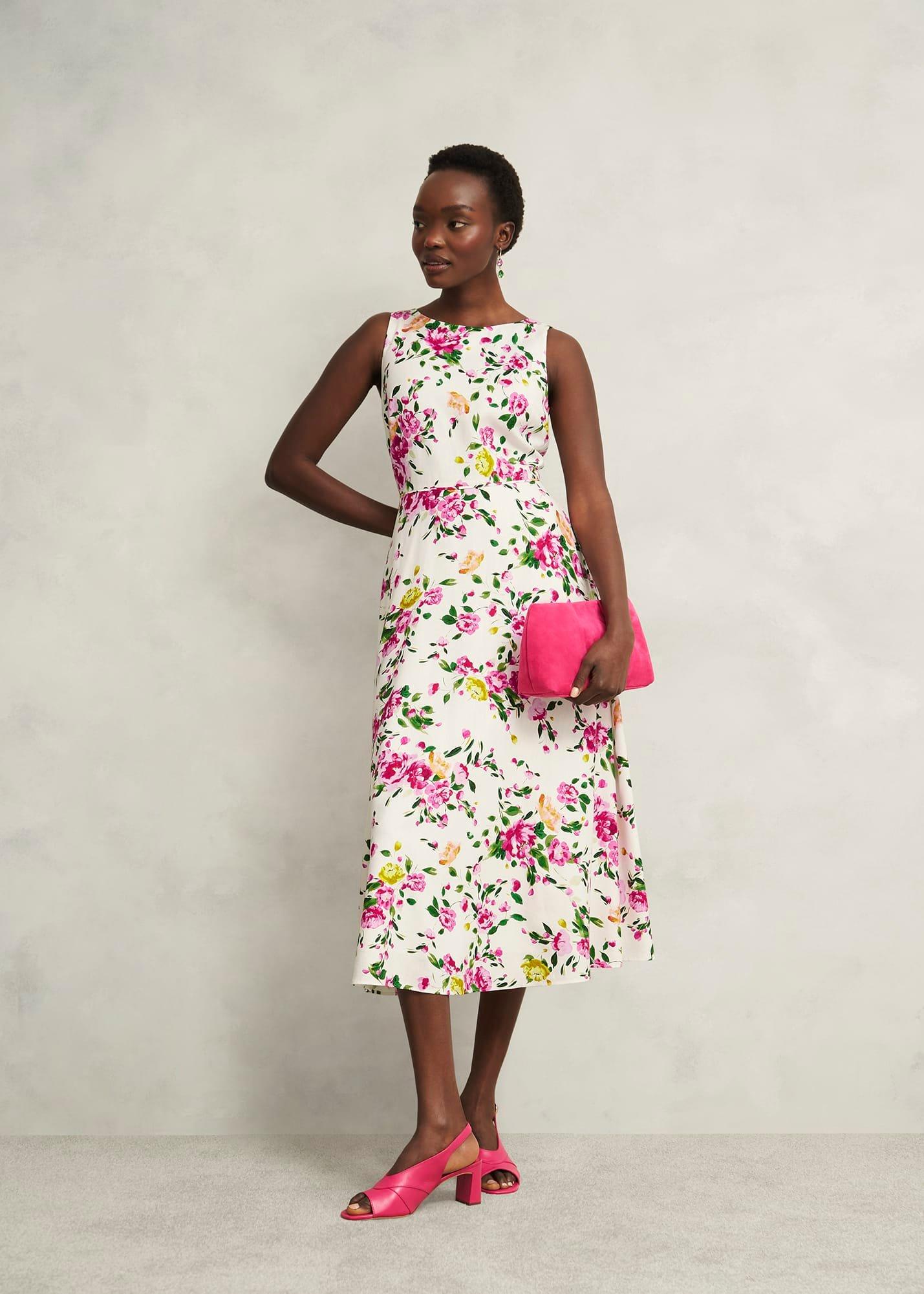 Carly Linen Dress Outfit