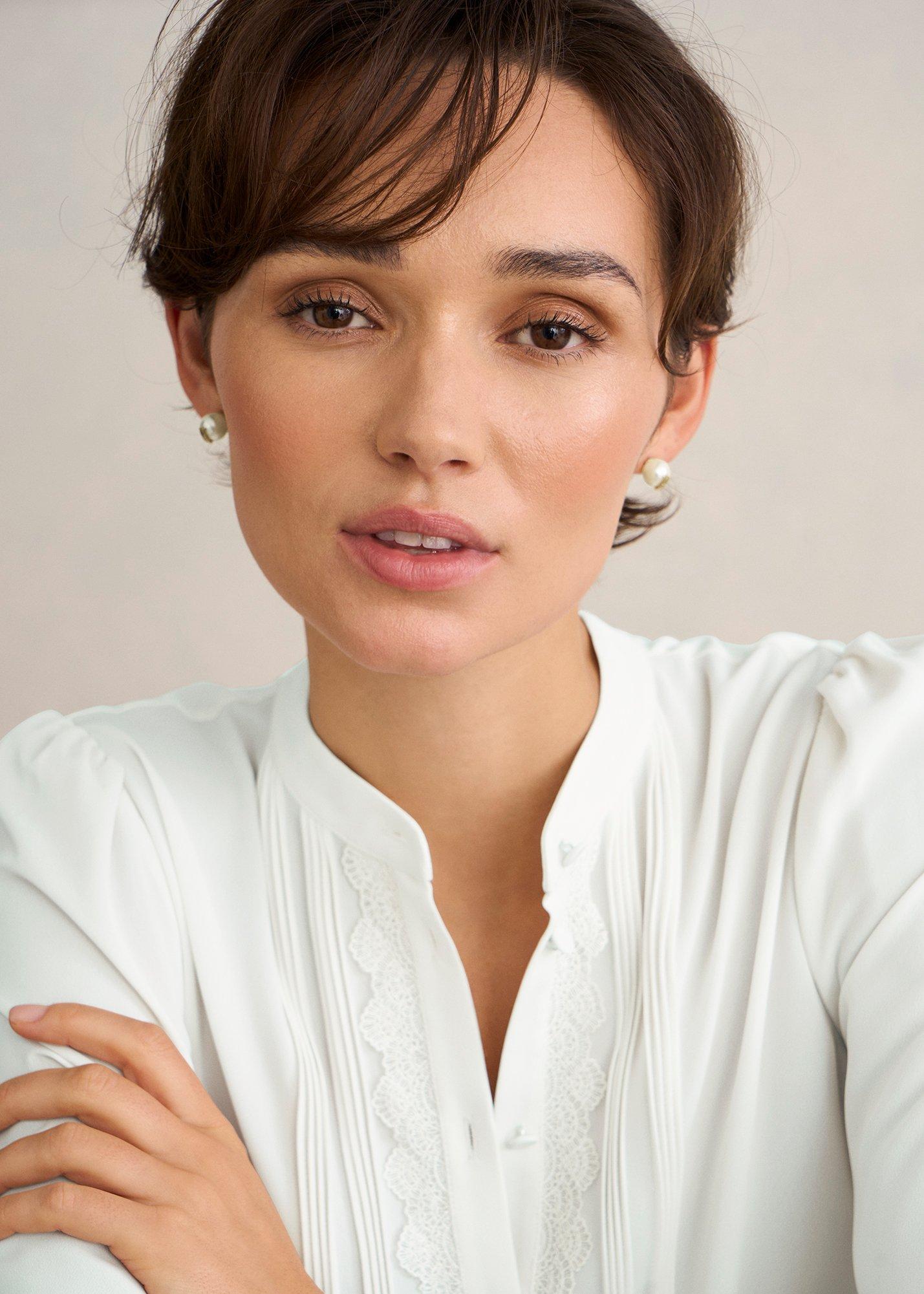 Bette Stud Earrings, Ivory Gold, hi-res