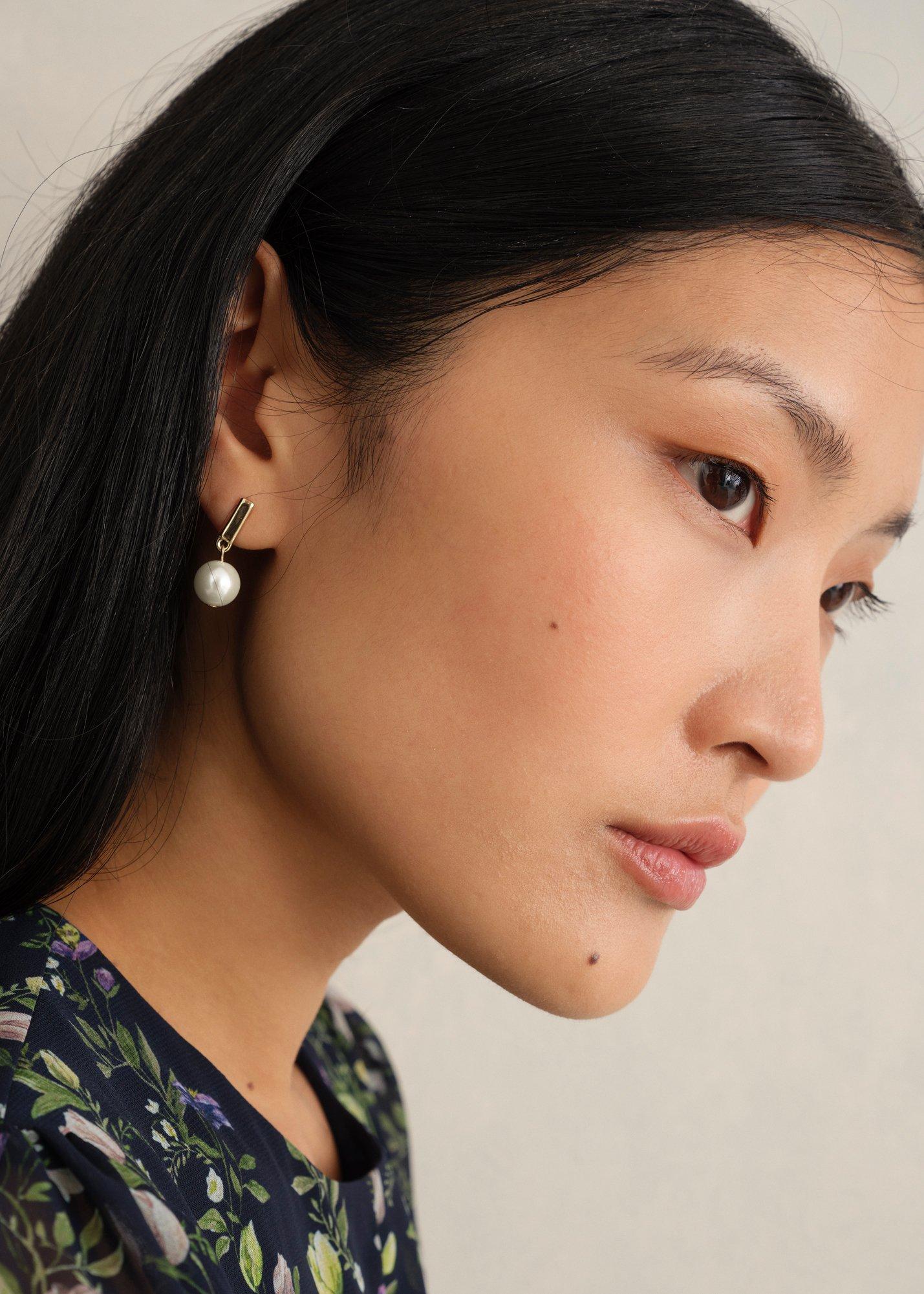 Aria Pearl Earrings, Ivory Gold, hi-res