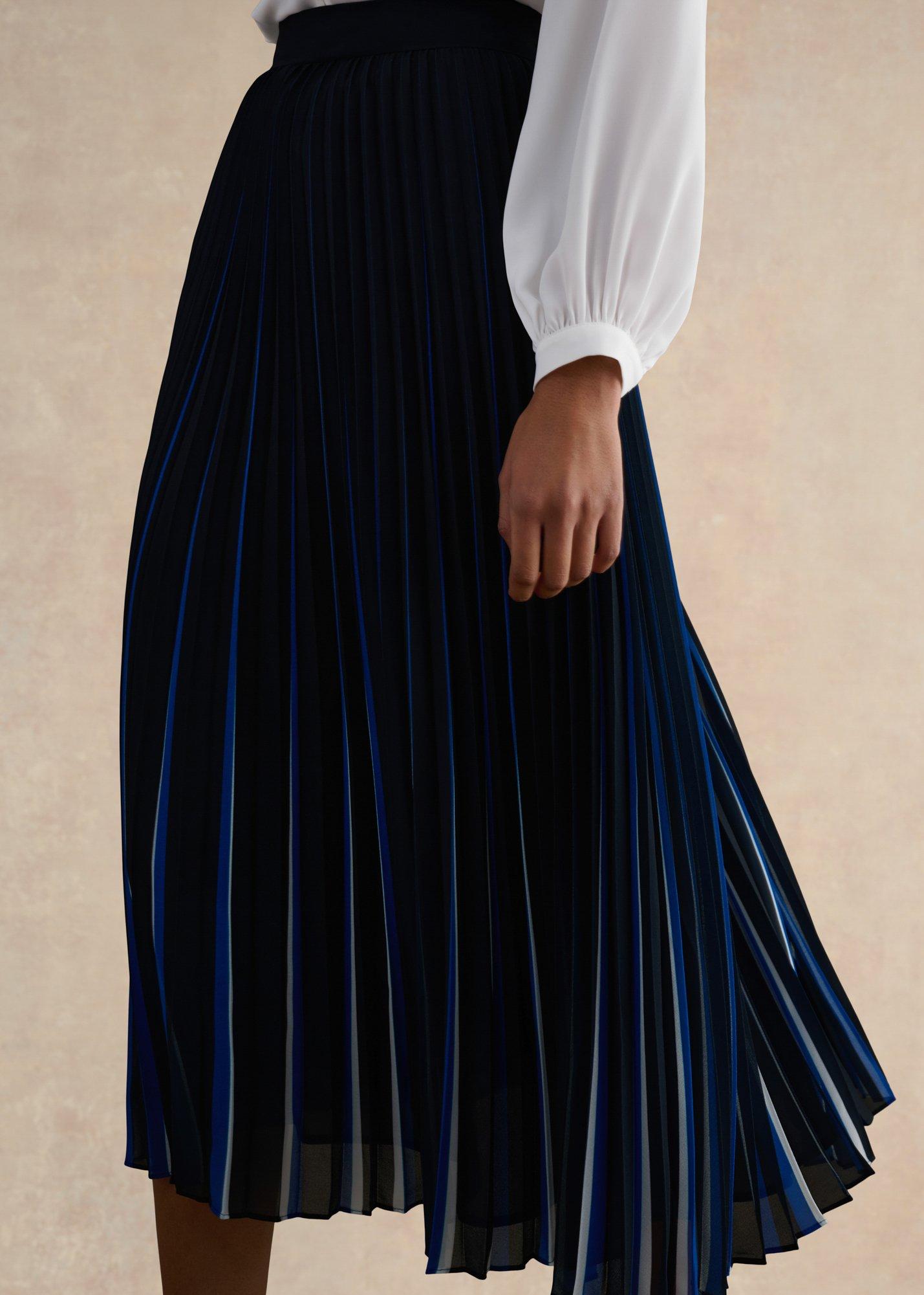 Petite Vida Skirt, Navy Blue, hi-res