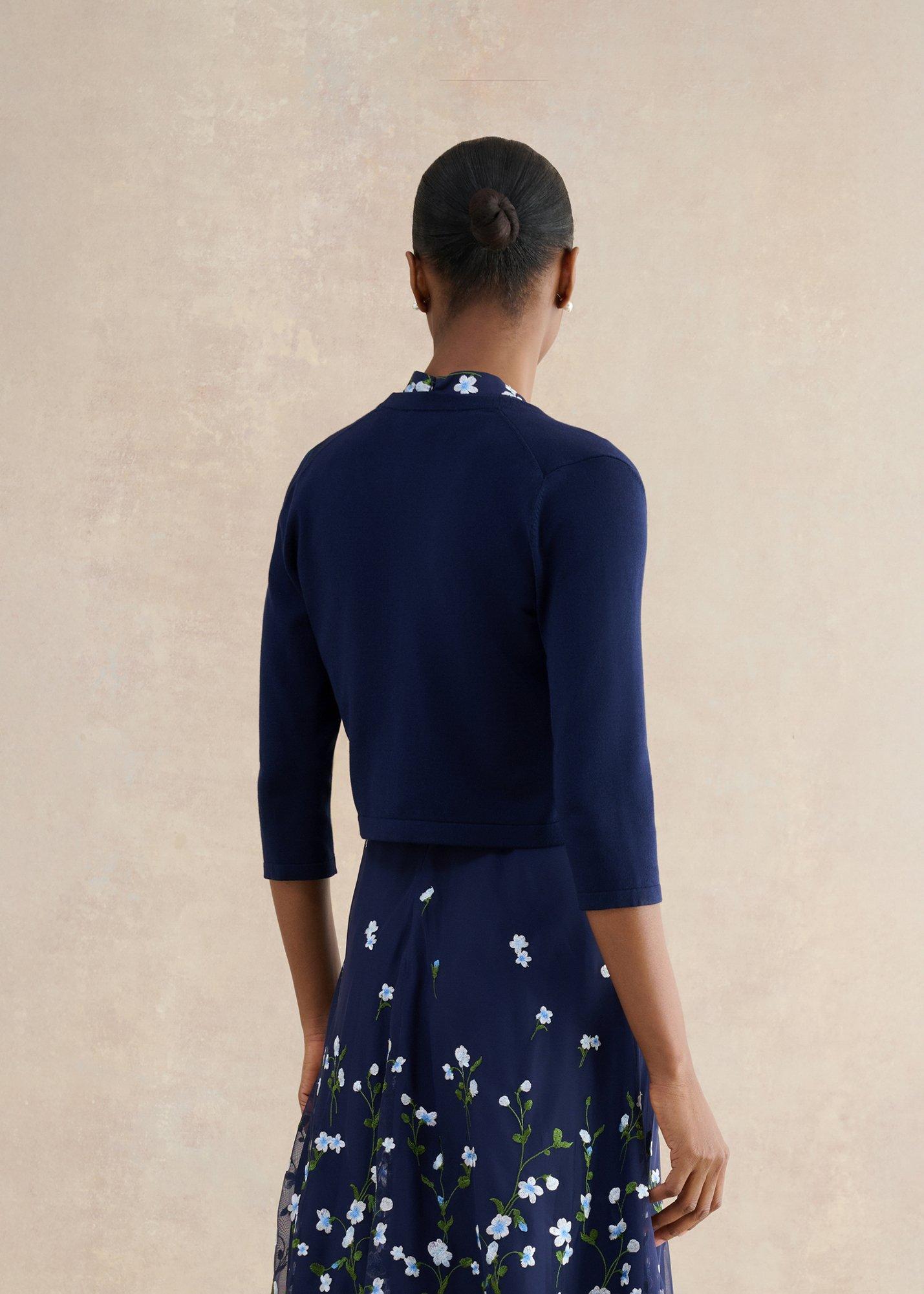 Carrie Bolero, Midnight, hi-res