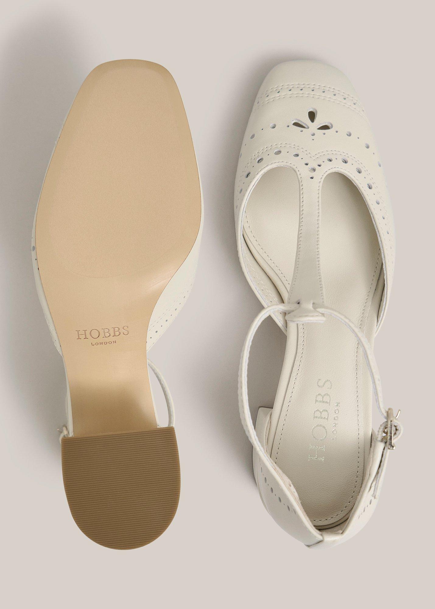 Astrea Courts, Warm Ivory, hi-res