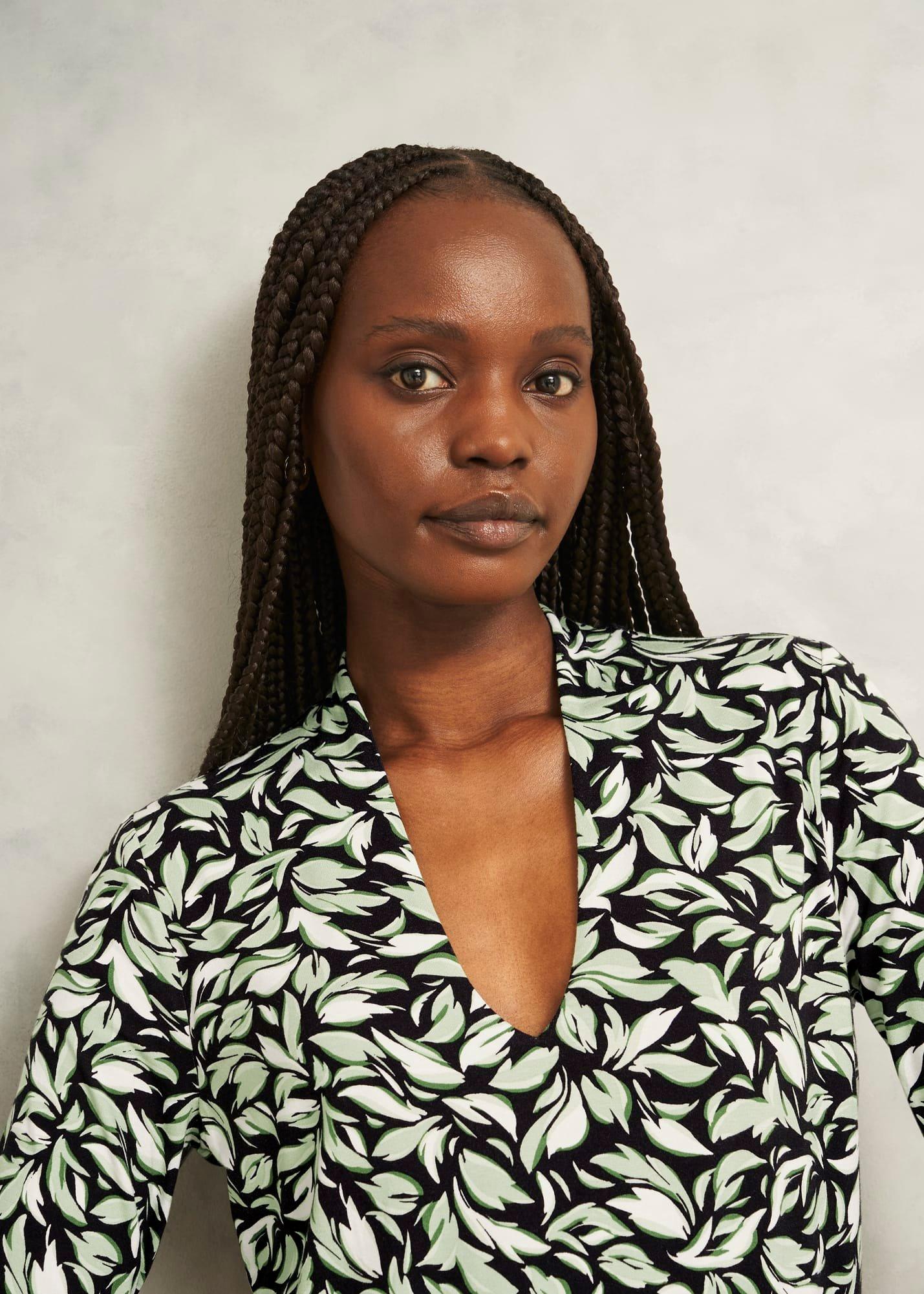 Navy Aimee Printed V Neck 3/4 Sleeve Top, Navy Green, hi-res