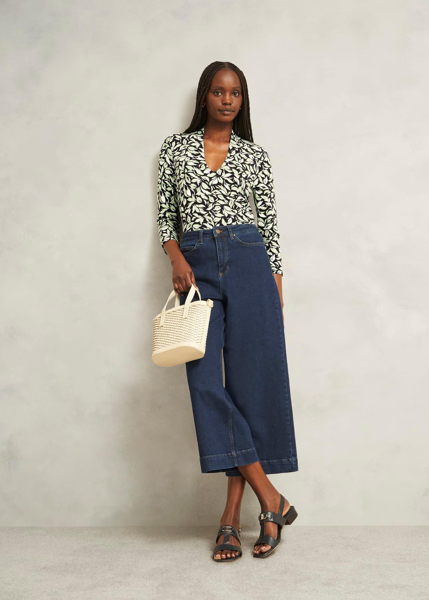 Navy Aimee Printed V Neck 3/4 Sleeve Top, Navy Green, hi-res