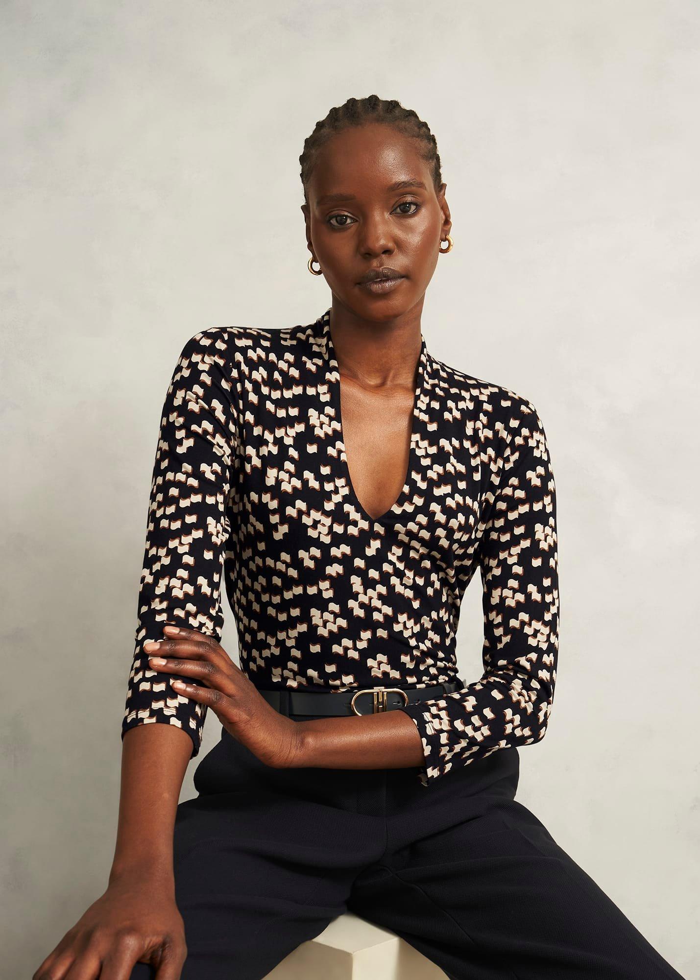 Navy Aimee Printed V Neck 3/4 Sleeve Top