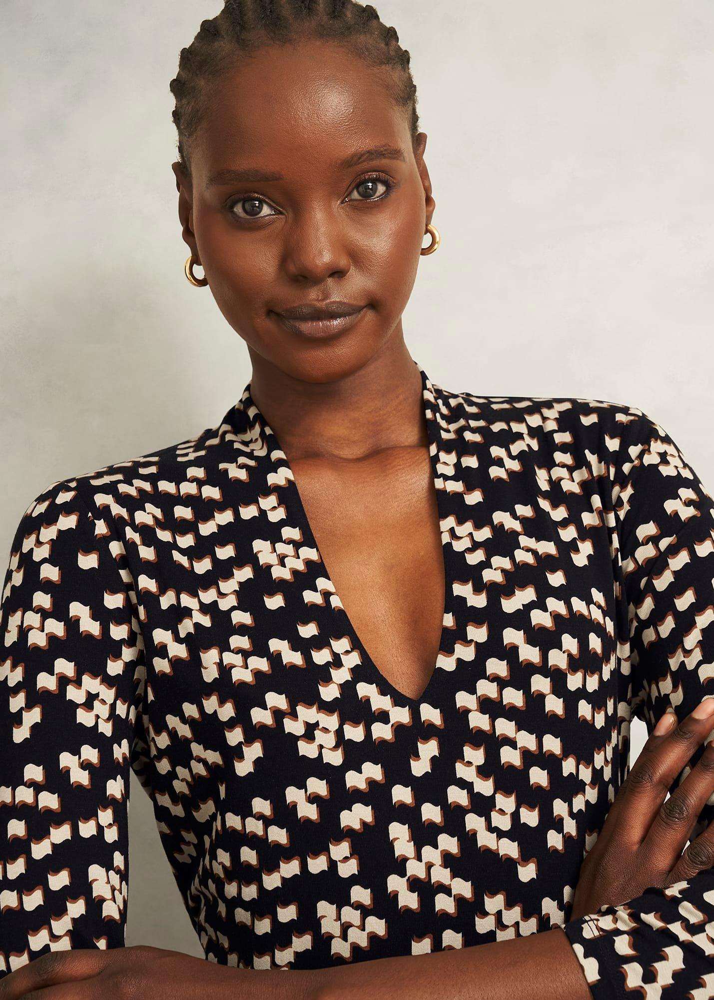 Navy Aimee Printed V Neck 3/4 Sleeve Top, Navy Ivory, hi-res