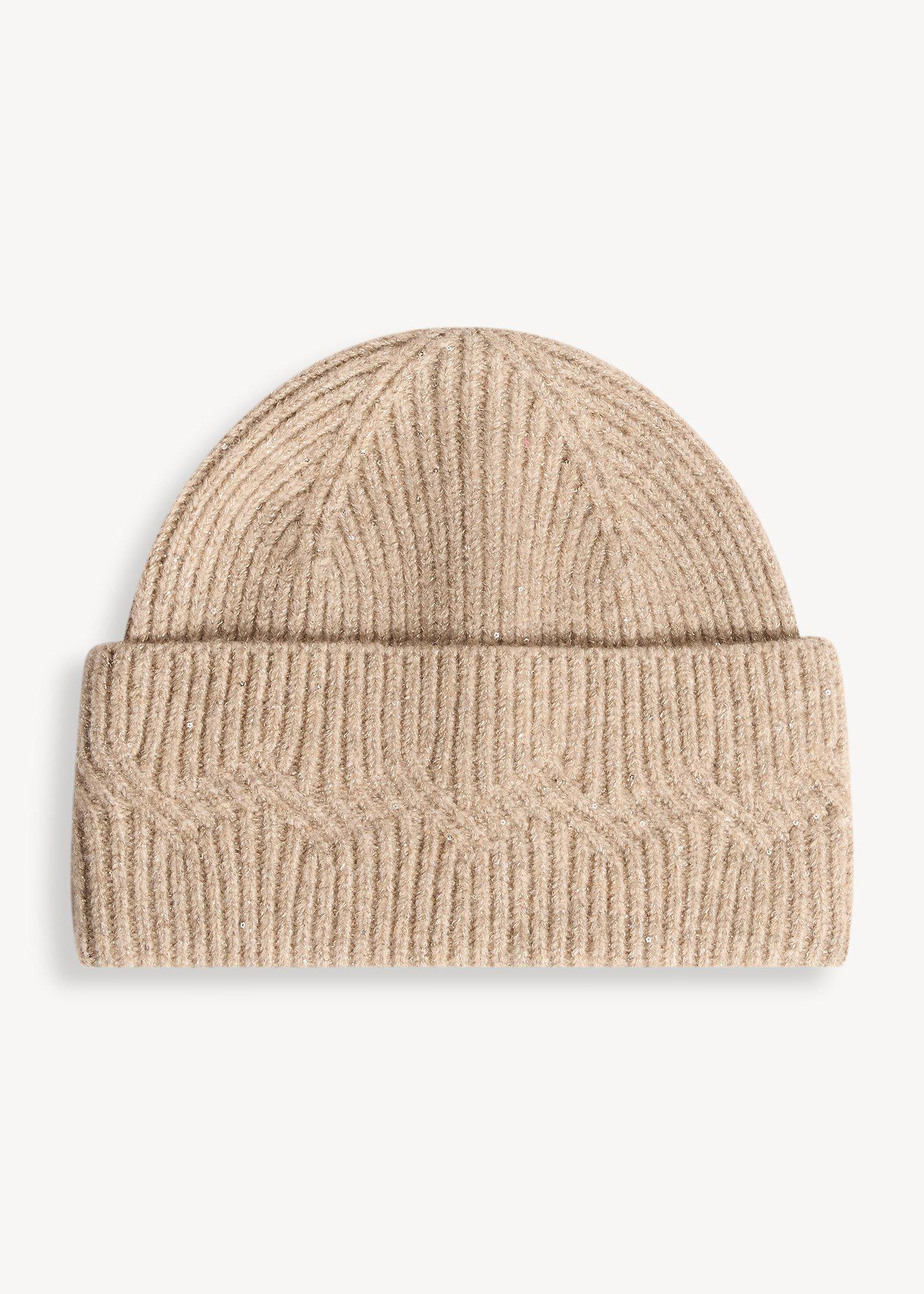 Noemi Hat