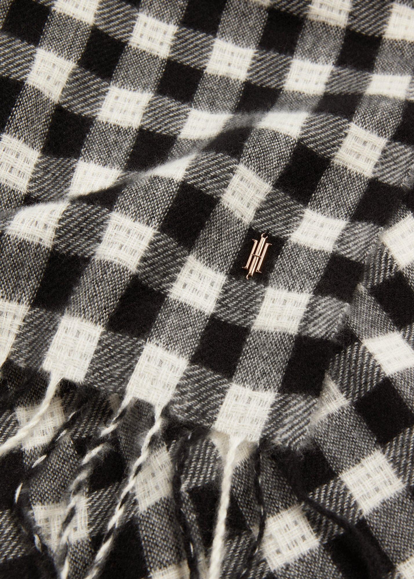 Michelle Scarf, Black Ivory, hi-res