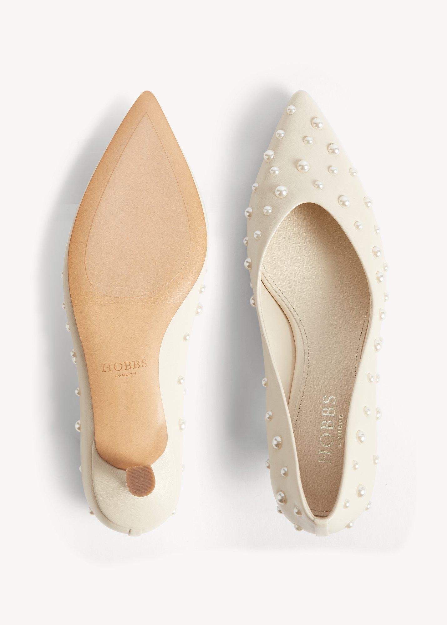 Carrie Court, Warm Ivory, hi-res
