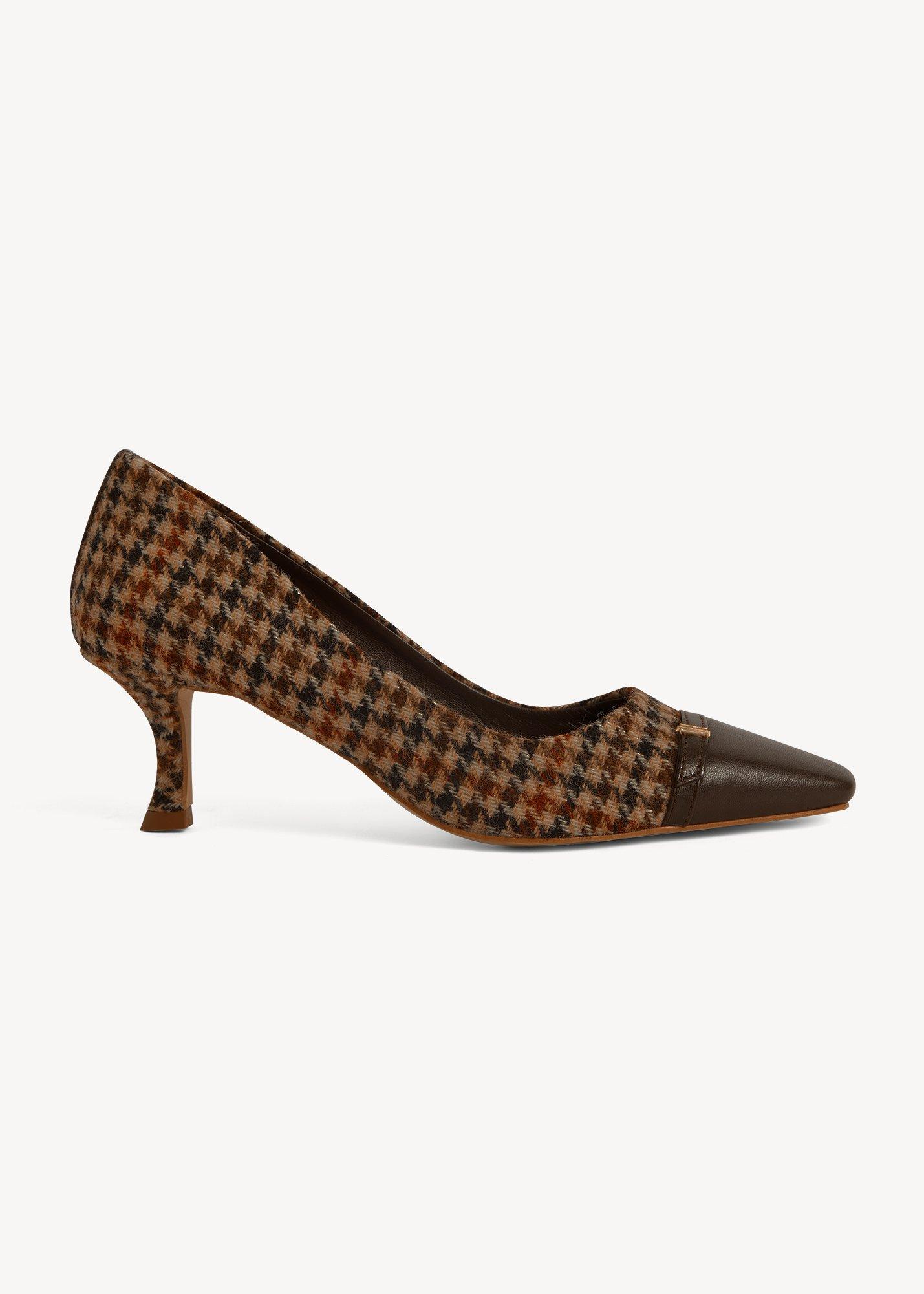 Marla Wool And Leather Courts